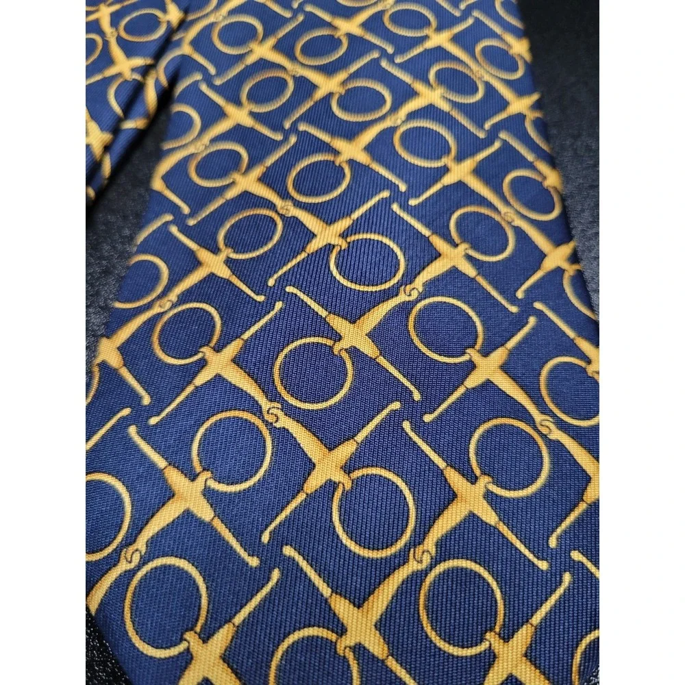 Gucci Men's Necktie Navy Gold Horsebit Silk 3.75 x 58 Excellent